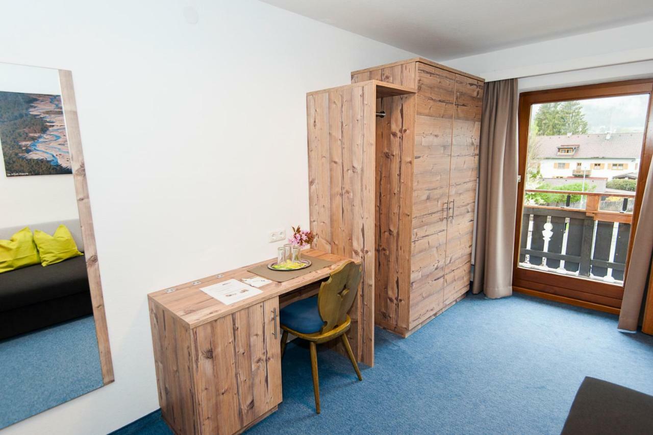 Pension Leuprecht Reutte Exteriér fotografie