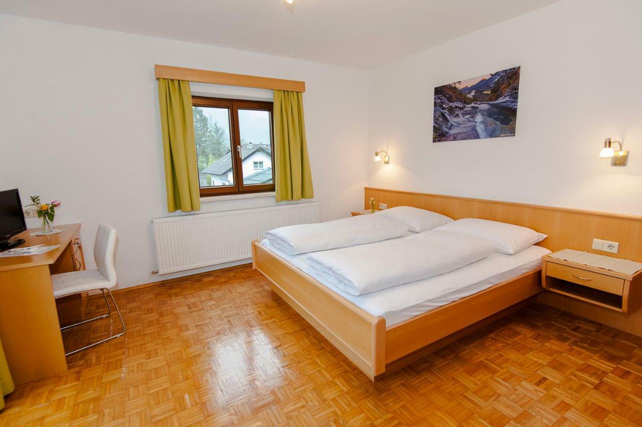 Pension Leuprecht Reutte Exteriér fotografie